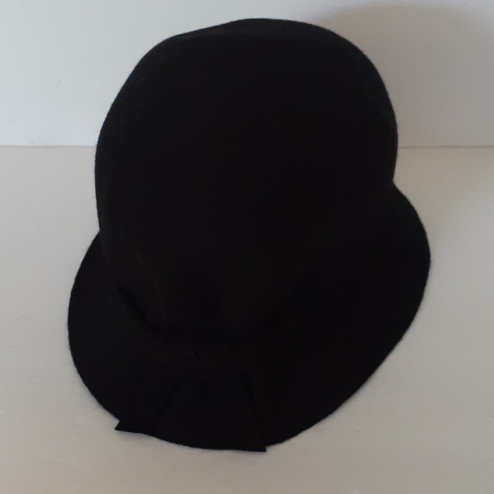 Banana republic NWT🐕 black wool  hat NWT